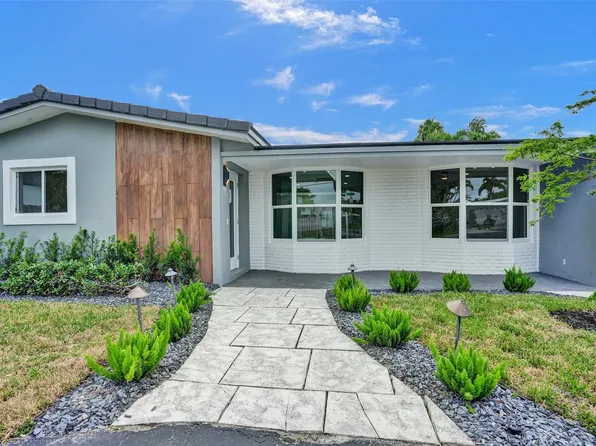 1001 SE 2nd Avenue, Pompano Beach, FL 33060