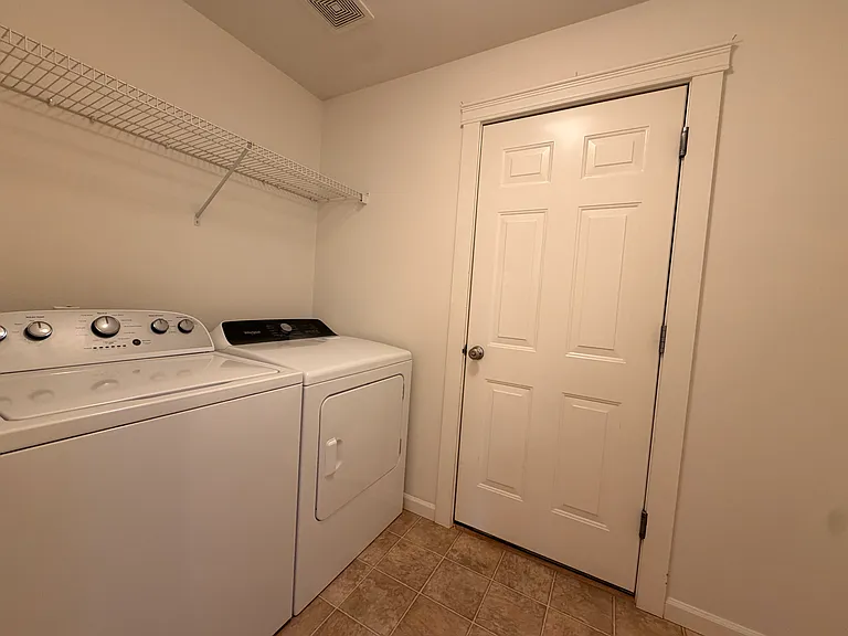 4805 NW Washington St — Photo 16