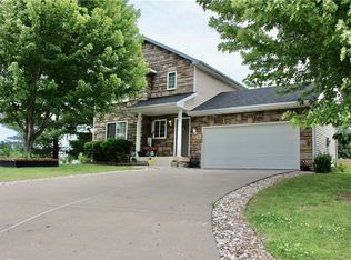 325 SE Cardinal Ln, Waukee, IA 50263