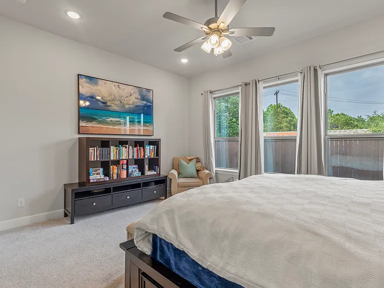 5608 Stewarts Creek Ct — Photo 15