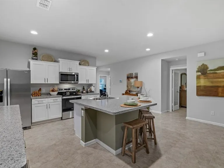 8848 Playmoor Dr — Photo 4