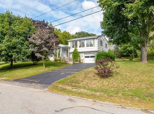 21 Katahdin Ave, Rockland, ME 04841