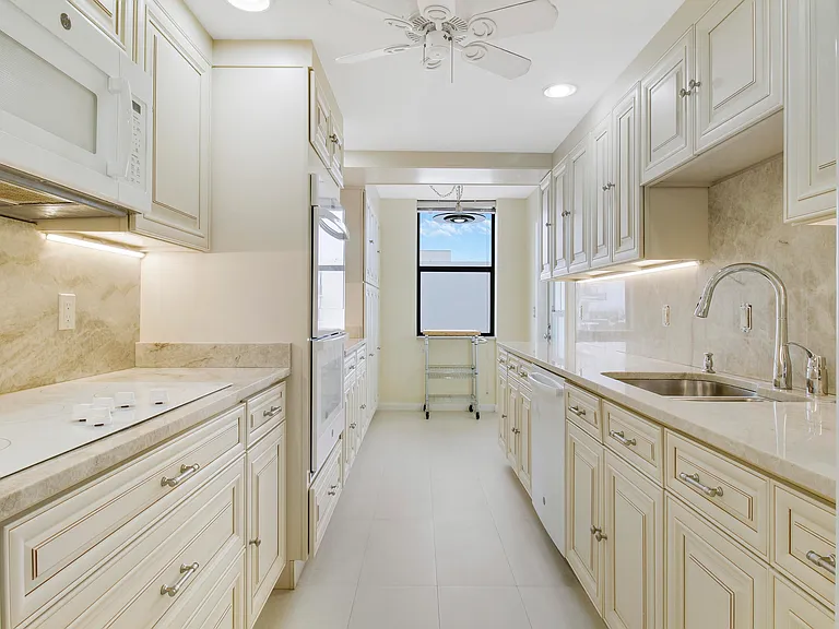 3456 S Ocean Blvd #6050 — Photo 3