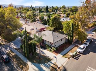 7761 Loma Verde Ave, Canoga Park, CA 91304