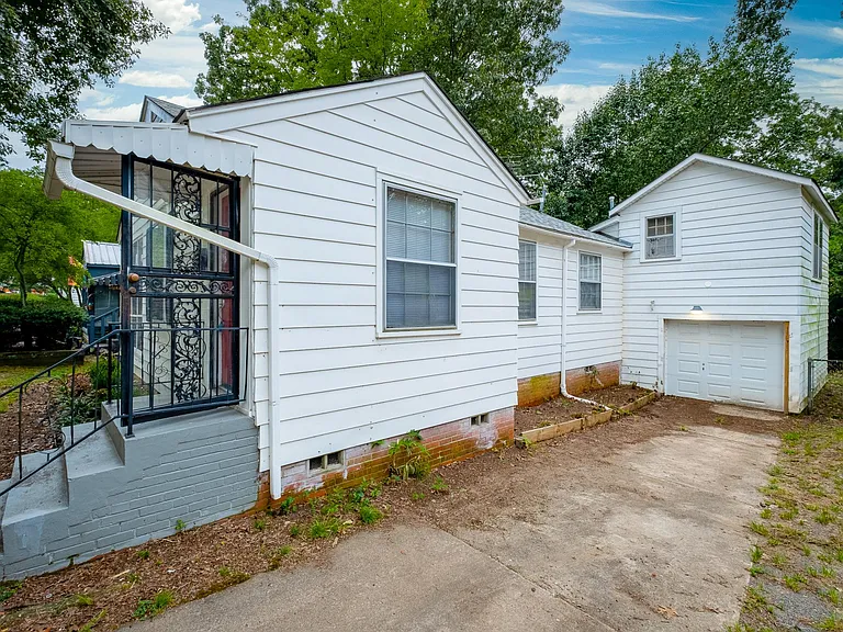 1808 S Pierce St — Photo 12