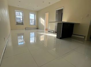 318 Ditmas Ave APT 6, Brooklyn, NY