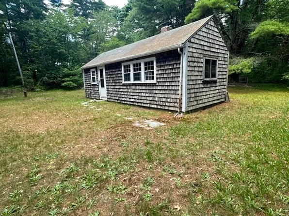 5 Fire Island Rd, Wareham, MA 02571