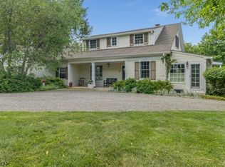 11 New St, Mendham Boro, NJ 07945