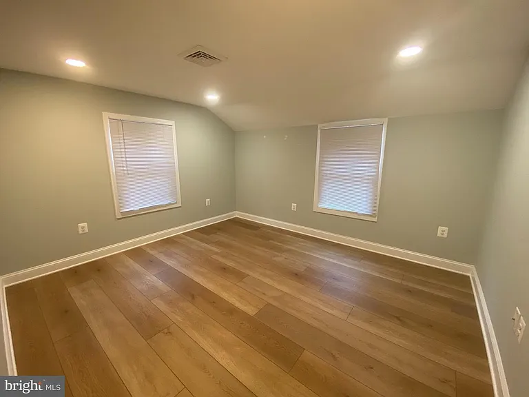 538 Durham Rd #D — Photo 7