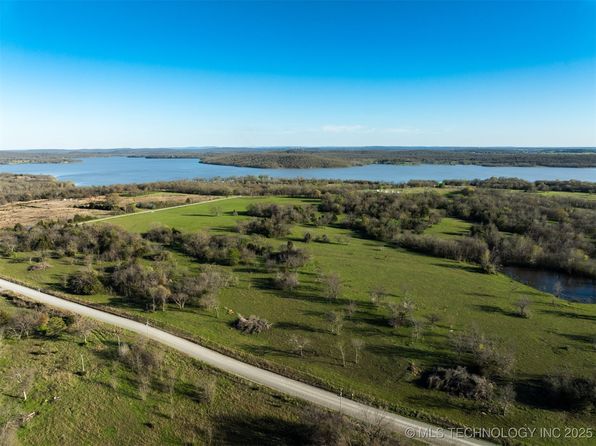 4 Dorsey Cemetery Rd, McAlester, OK 74501