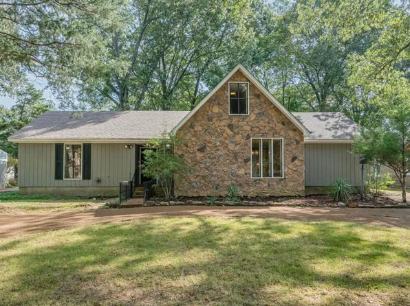 2278 Howard Rd, Germantown, TN 38138
