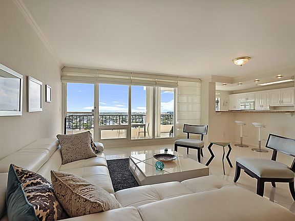 5th image of 4280 Galt Ocean Drive #15E