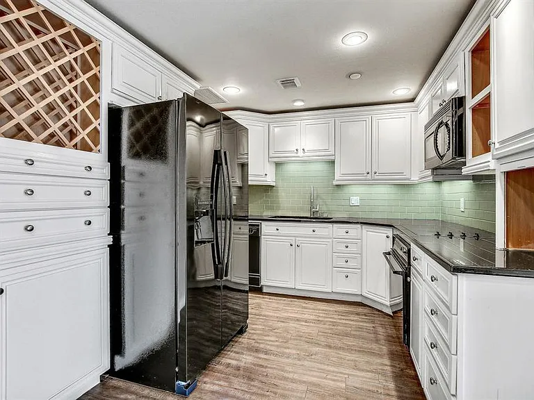 1801 Lavaca St #5F — Photo 7