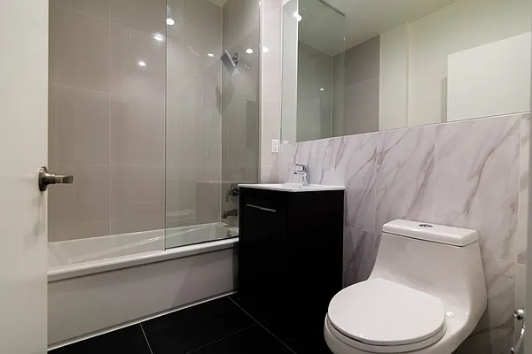 Rented by Nooklyn NYC LLC | media 19