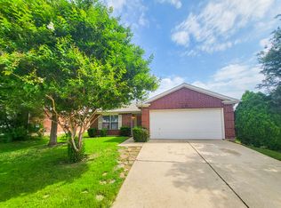 1437 Trading Post Dr, Fort Worth, TX 76131