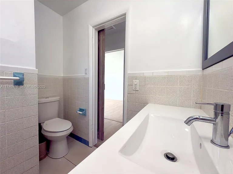 7672 Plantation Blvd — Photo 13