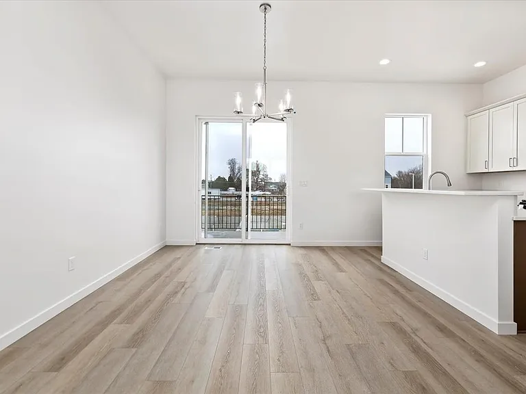 1630 N Mumbarto Ln — Photo 23