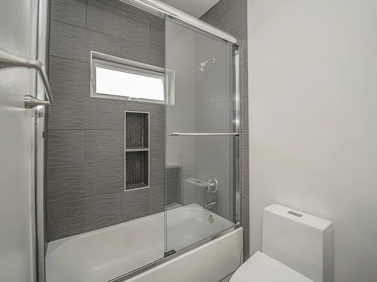 4532 Saint Charles Pl #4526 — Photo 21
