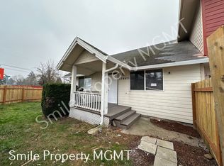 10440 SE Division St, Portland, OR 97266