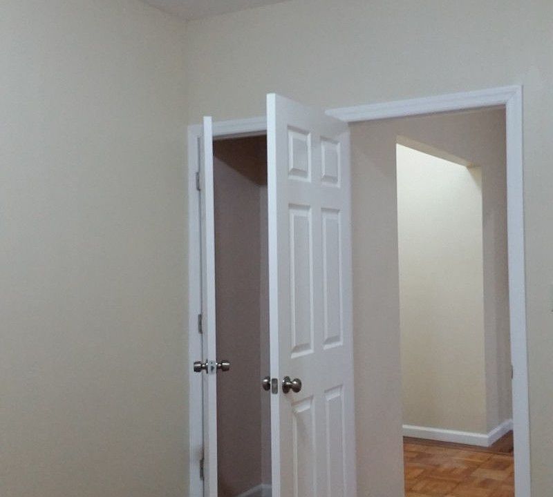 1st image of 1223 Ovington Ave APT 3R