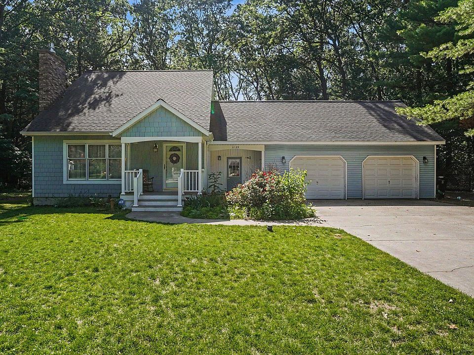1st image of 2139 Deerwood Dr