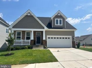 10032 Shenandoah Ln, White Plains, MD 20695