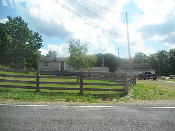 5431 Bye Rd, East Palestine, OH 44413
