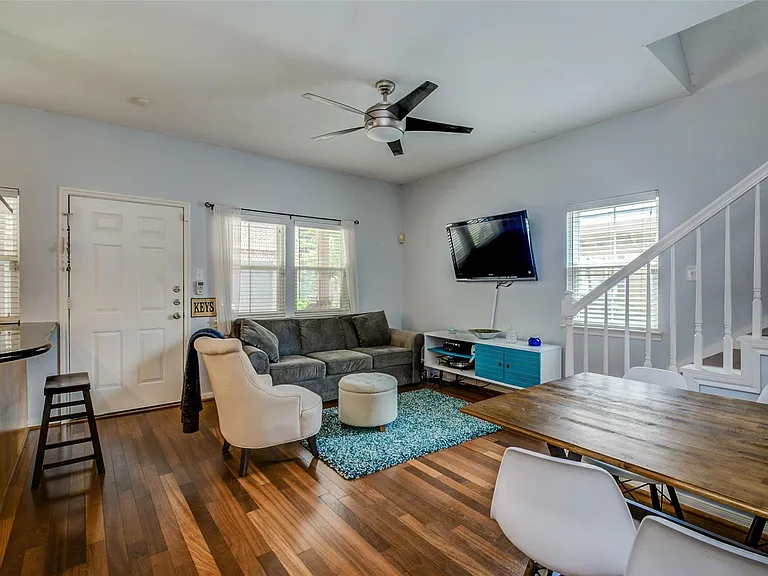 1310 Asbury St — Photo 10