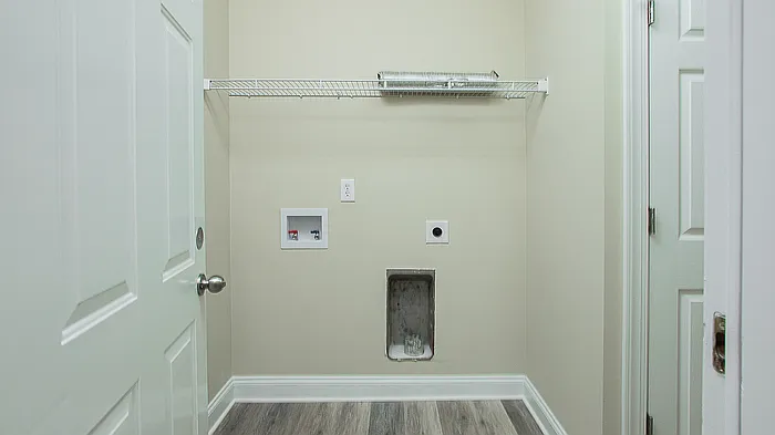 401 Hannah McKenzie Dr — Photo 17