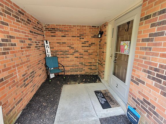 4th image of 4253 Berrywood Dr Unit 2