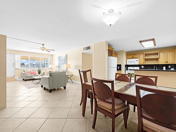 2nd image of 111 Golden Isles Drive #B2