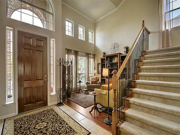 3rd image of 7325 Tanaqua Ln