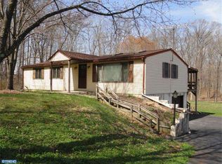 2003 Little Rd, Perkiomenville, PA 18074