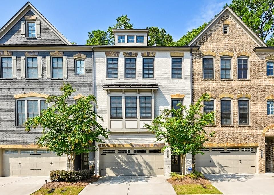 1st image of 2480 Skyland Dr NE