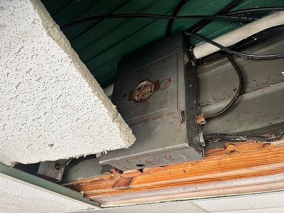 4th image of 123 E Park Ave
