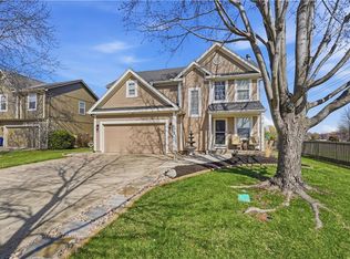 19104 W 163rd Pl, Olathe, KS 66062