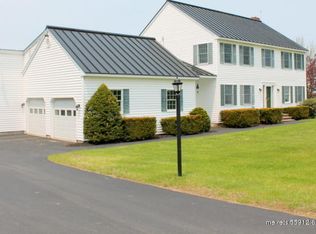 530 Ridge Rd, Monmouth, ME 04259