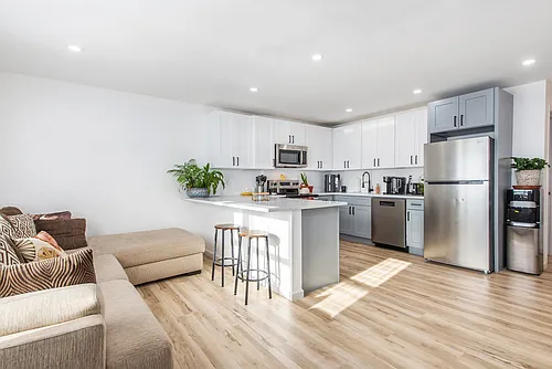 25 Henry Pl Photo 1