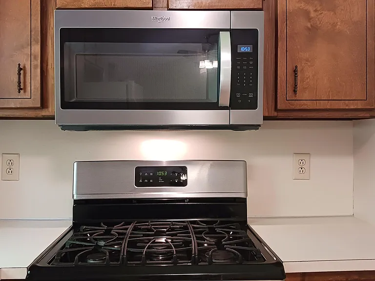 220 Station Ln NW — Photo 11
