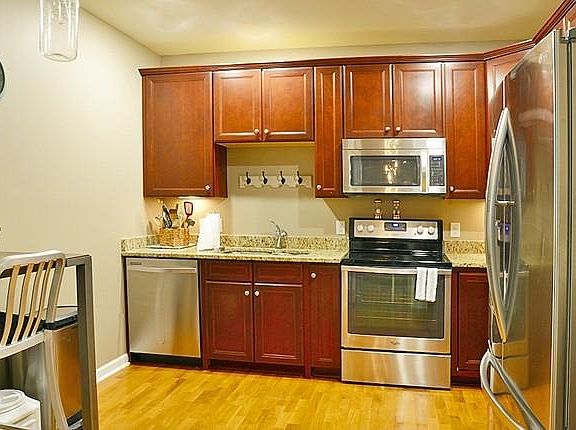 5th image of 428 John Mahar Hwy Unit 213