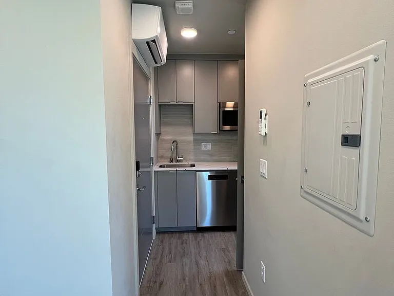 The Merz Luxury Apartments — Photo 24