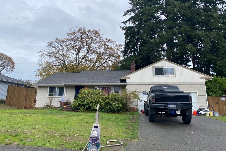 1st image of 10215 Cadillac Ave SW