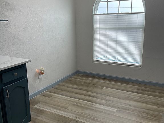 3rd image of 3113 NW 33rd St APT B