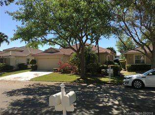 4843 NW 54th Ave, Coconut Creek, FL 33073