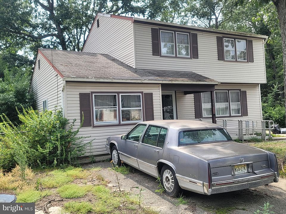 2nd image of 343 Bayberry St
