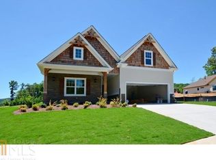 135 Hawks Trl, Waleska, GA 30183