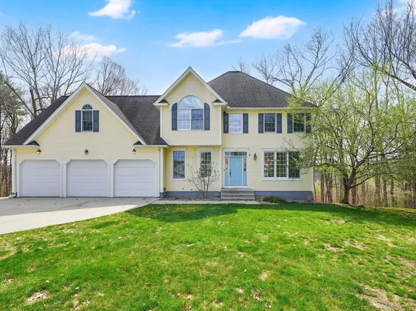 75 Spruce Cres, Feeding Hills, MA 01030