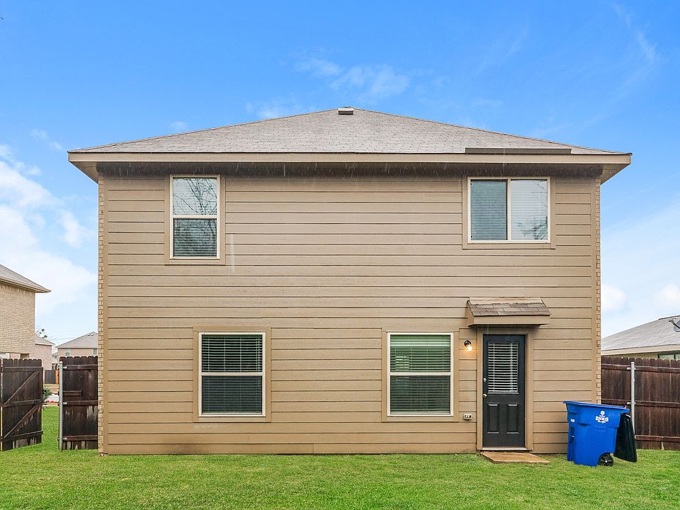 1605 E Cardinal Dr, Ennis, TX 75119 Zillow