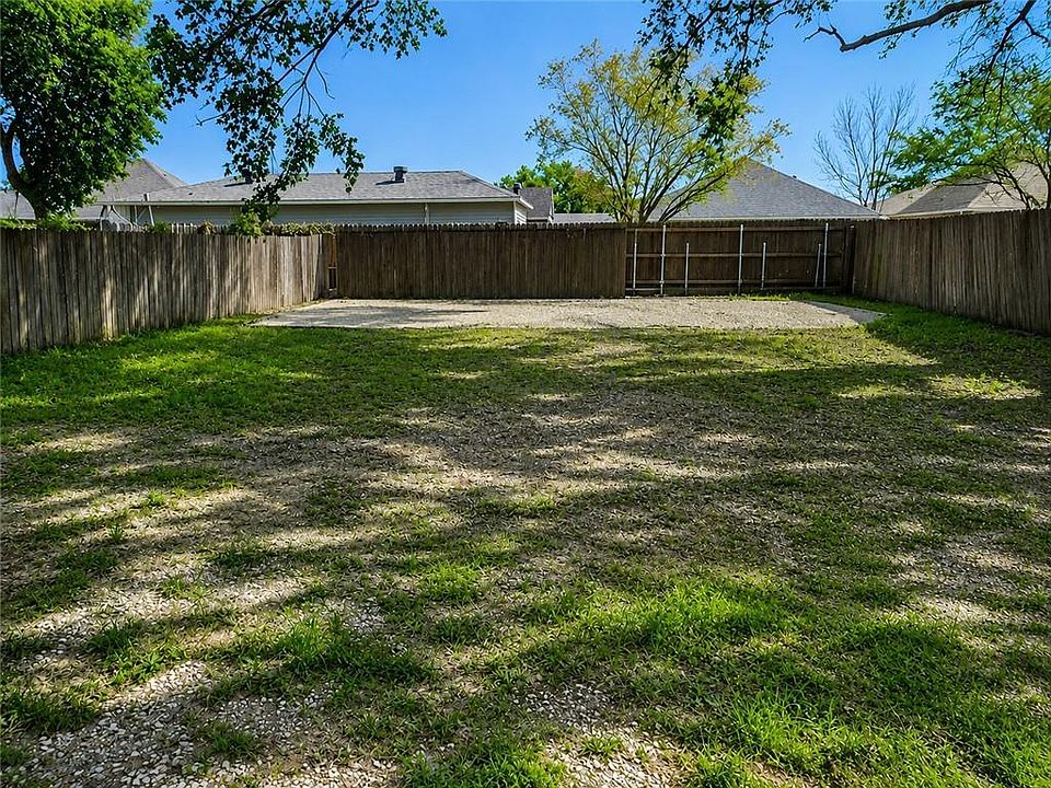 1st image of 1708 Roosevelt Blvd