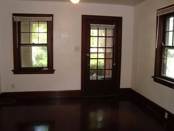 5th image of 1828 Tilden Ave